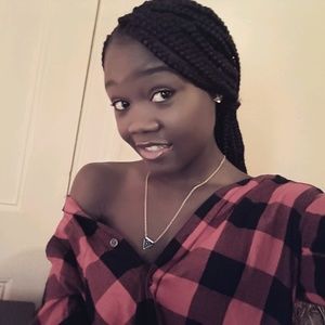 Meet your Posher, Joyce